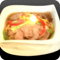 Nudelsuppe mit Rindfleisch und Gemüse